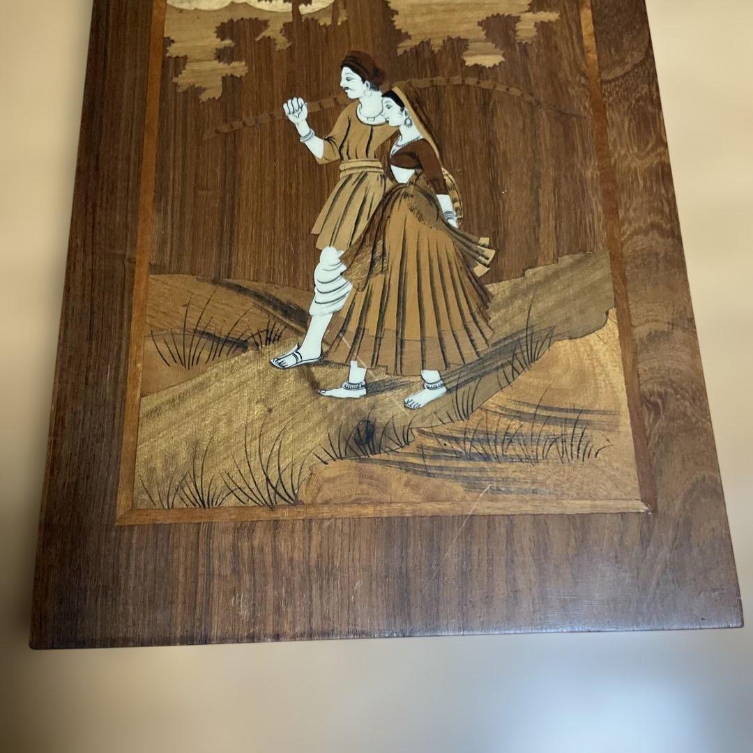 紫檀木の絵画　ウッドアート、インド土産