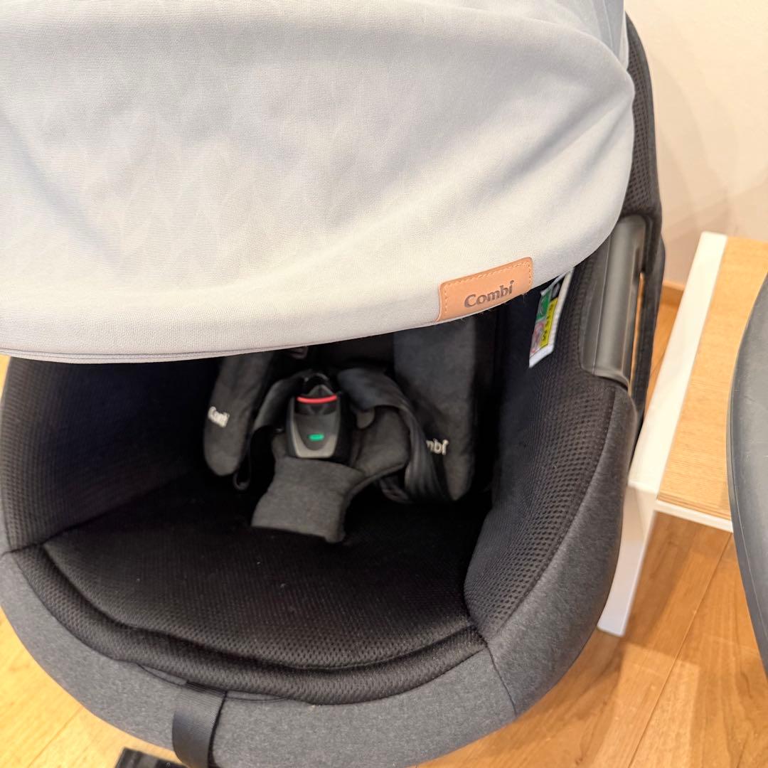 Combi コンビ THE S ISOFIX エッグショック チャイルドシート