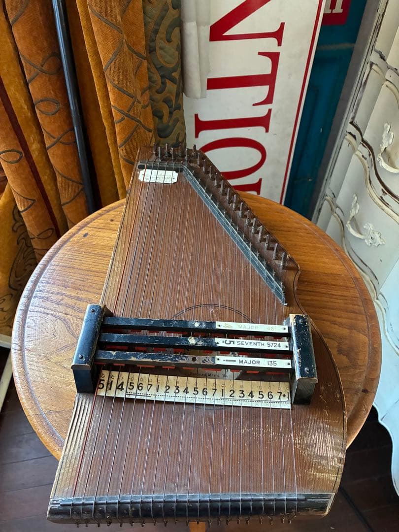 アンティーク　オート　ハープ　木製　1800年代後半　楽器　アメリカ　レア