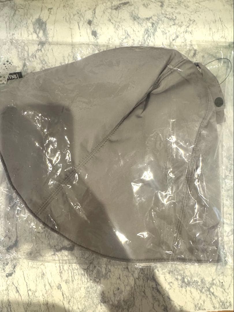 万博限定★大阪関西万博　太陽のつぼみ　会場限定　サウナハット　グレー