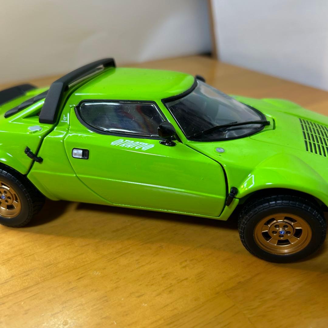 サンスター　1/18 ランチャーストラトス