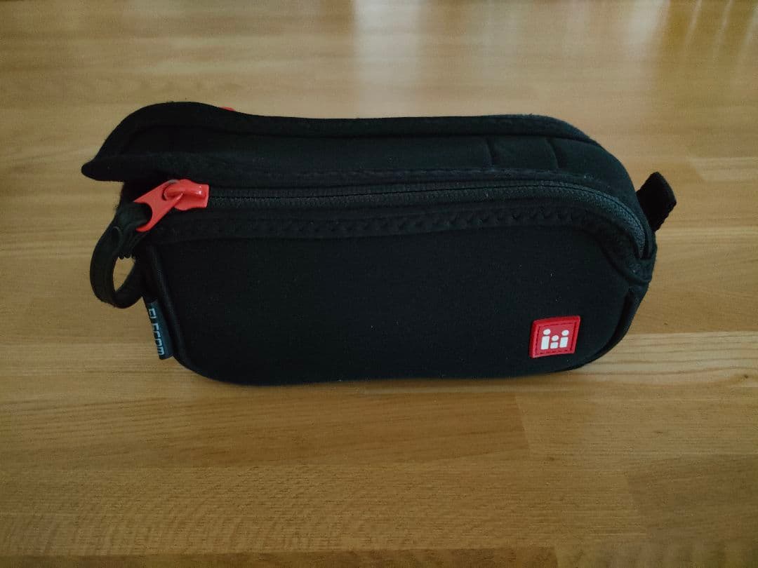 Panasonic HC-V300M ビデオカメラ 本体 ゴールド