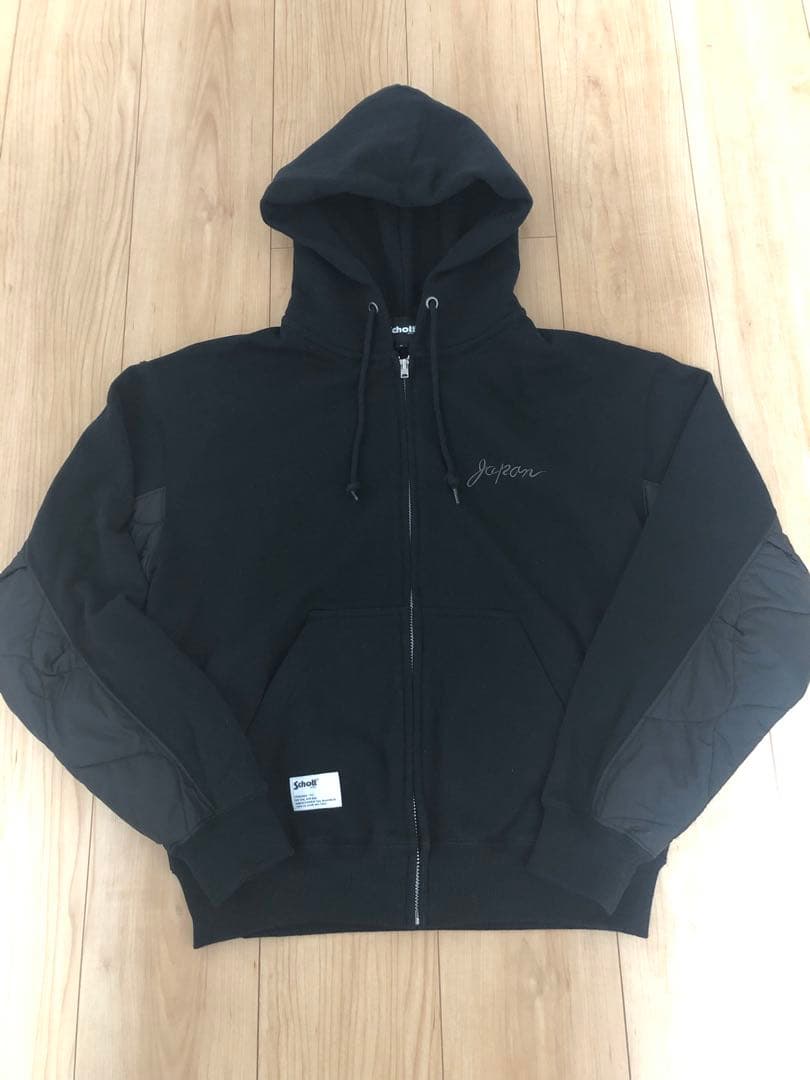 Schott（ショット）レディ ウィズ ドラゴン キルティング コンビ パーカー