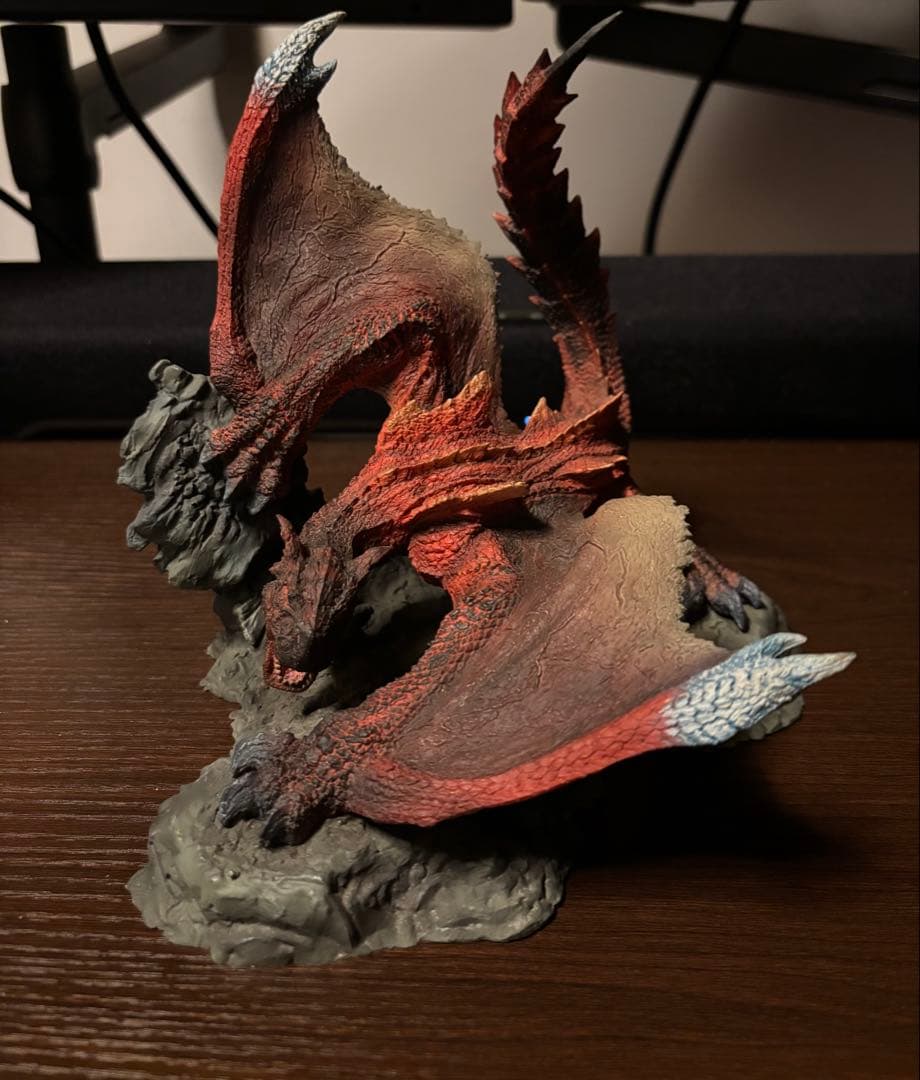 モンスターハンター クリエイターズモデル ティガレックス希少種