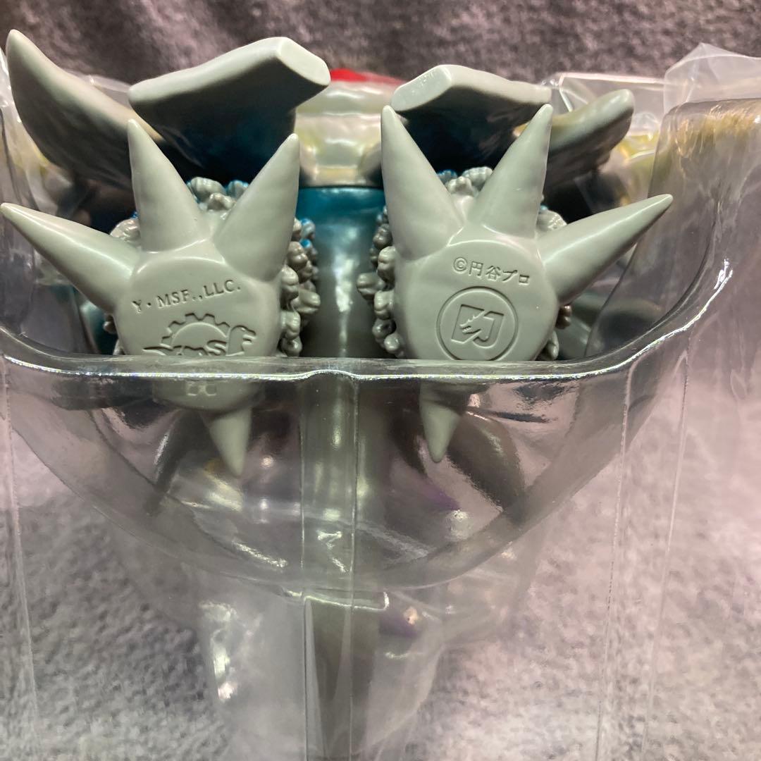 Y・MSF 「氷超獣アイスロン」　ソフビフィギュア