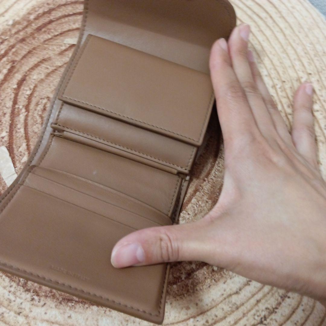 セリーヌベージュ レザー 三つ折り財布 ゴールド金具
