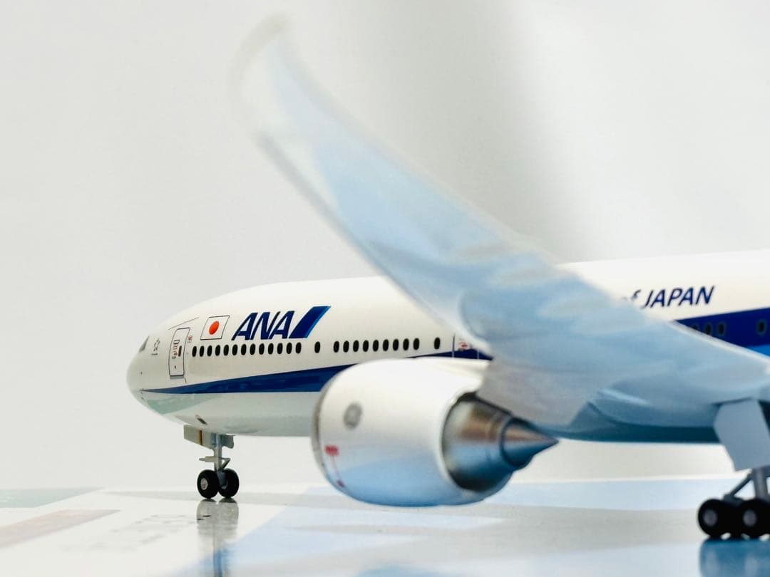 全日空商事 1/200 ANA B777-9 NH20099