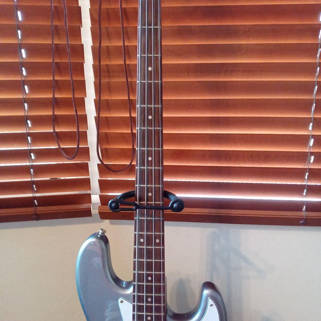 PLAYTECH グレー エレキベース