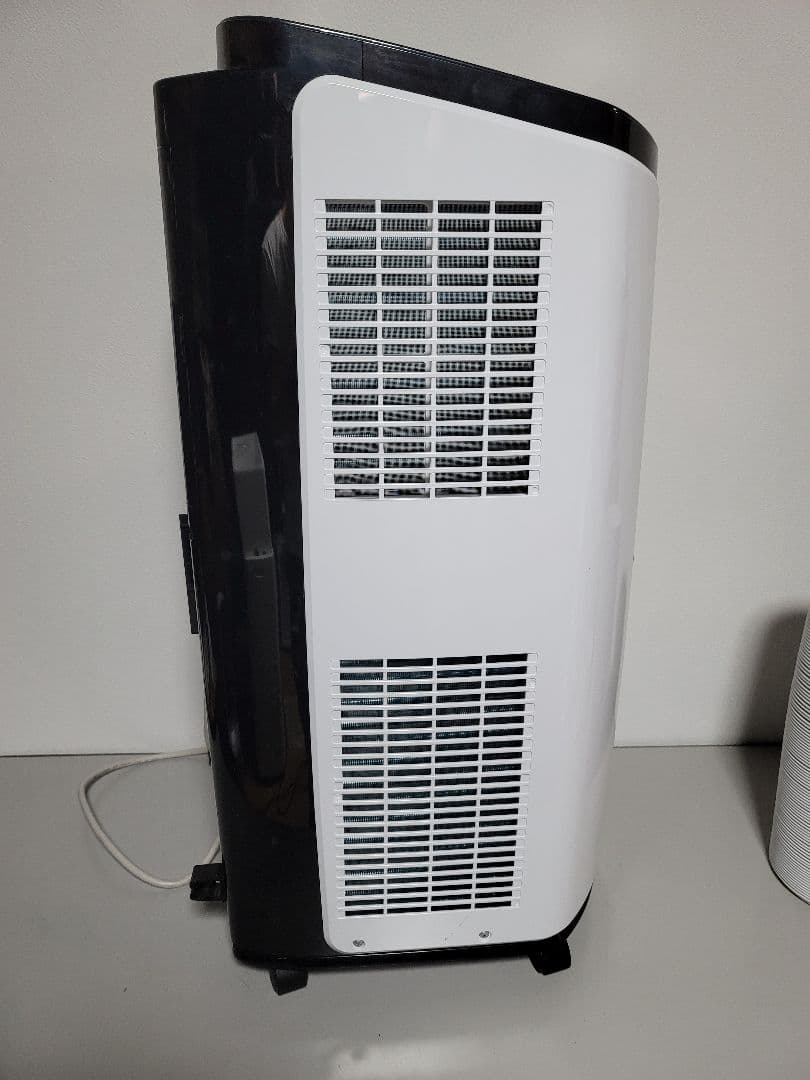 美品 アイリスオーヤマ　 ポータブルクーラー PCE-221G　工事不要