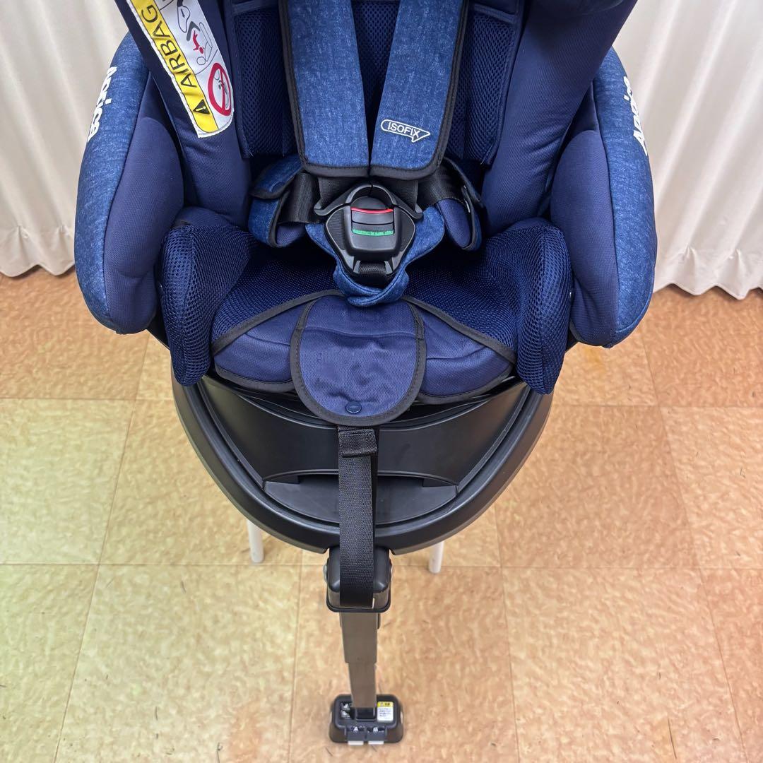 クリーニング済　☆綺麗☆　新生児　アップリカ　フラディアグロウ　ISOFIX　紺