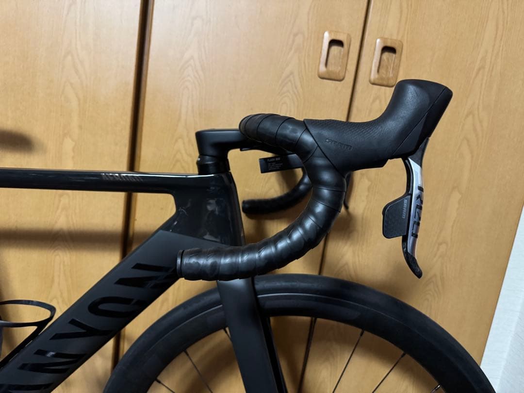 専用販売　CANYON AEROAD CFR Disc 9 RED ETap