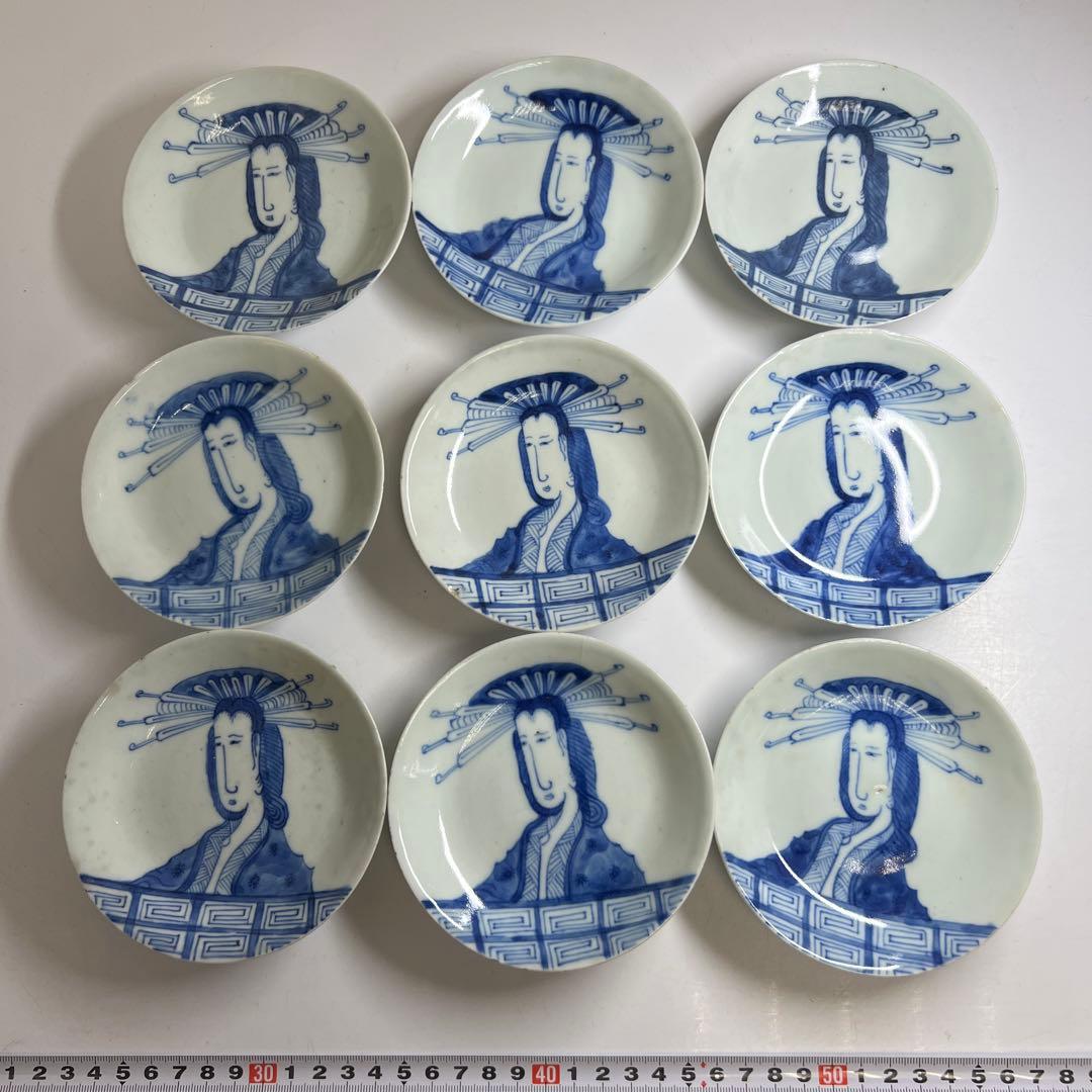 中国清朝時代　青花美人画小皿17枚　木箱　直径約11.5㎝東Y7-1024☆2F