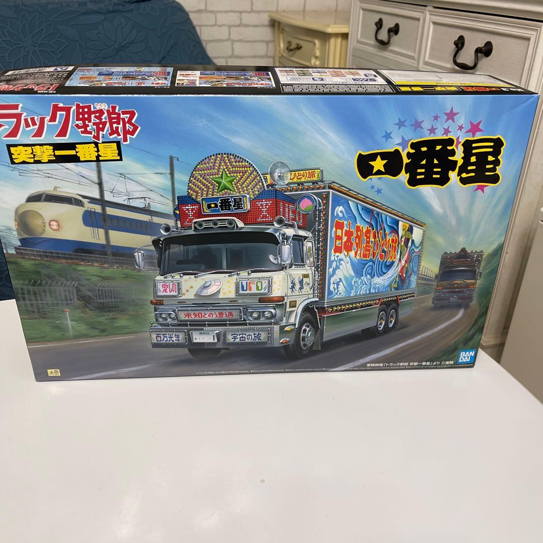 1/32 トラック野郎シリーズ No.3 一番星 突撃一番星