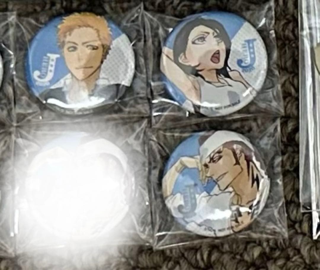 BLEACH 夏祭り 特典 缶バッジ 黒崎一護　朽木ルキア　阿散井恋次