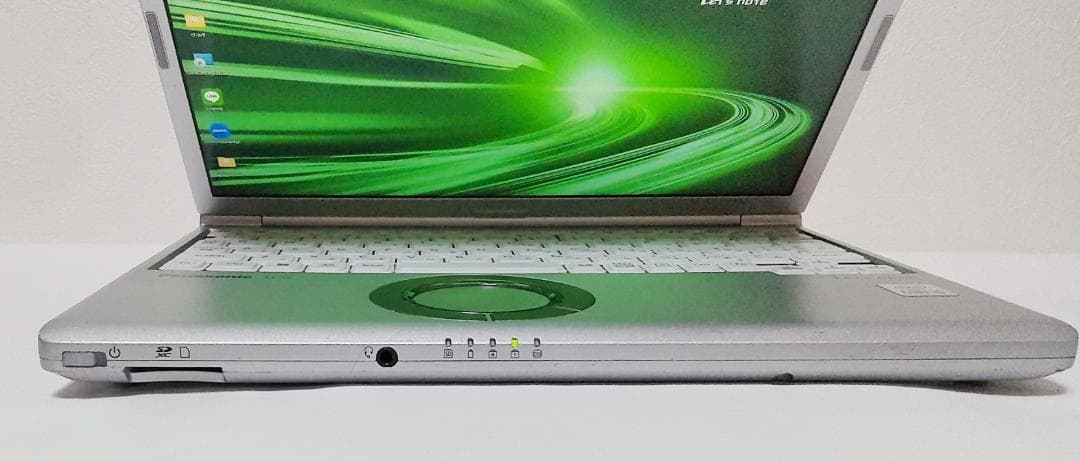 【外出先でも快適作業】Panasonic レッツノート CF-SV9HD5VS