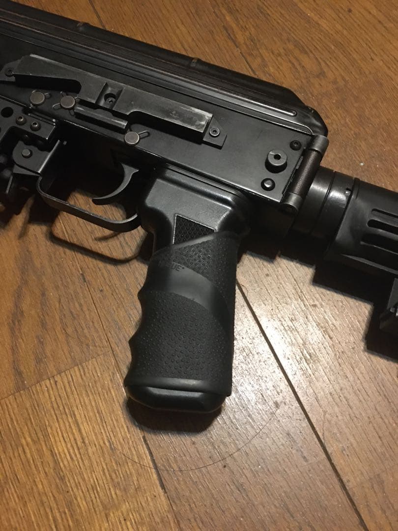 東京マルイ次世代電動ガン　AK102 外装カスタム　ダメージ加工