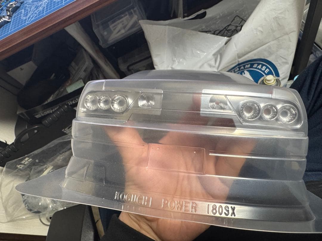 ヨコモ　ダンロップ　コグチ180SX ラジコンボディ