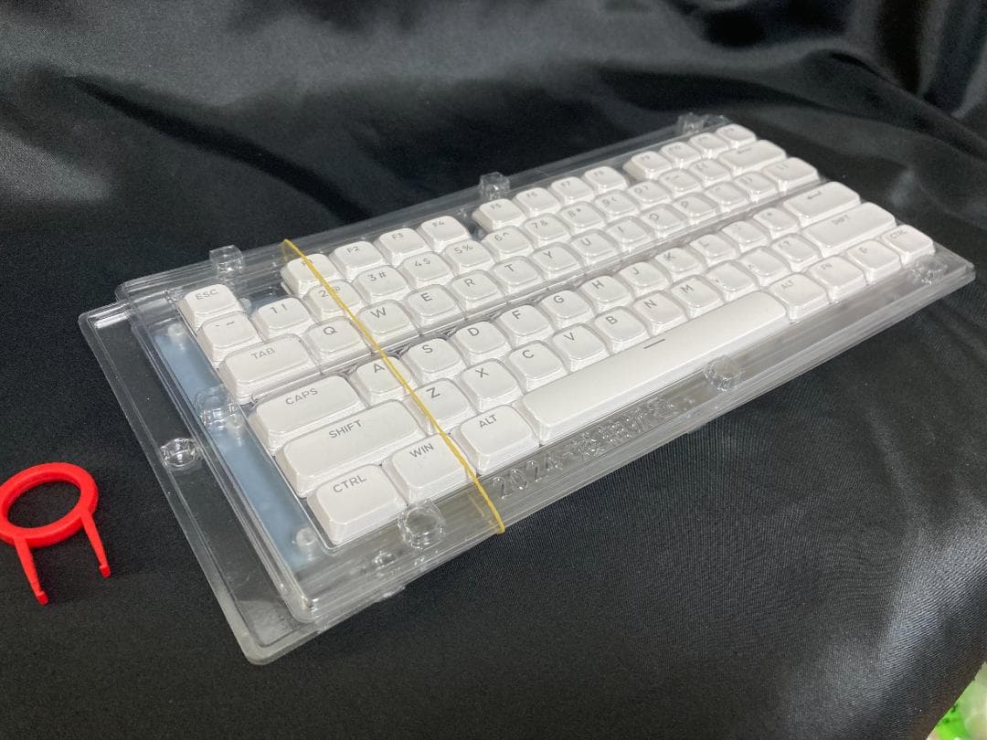 白キー付き ロジクール MX MECHANICAL MINI キーボード 赤軸