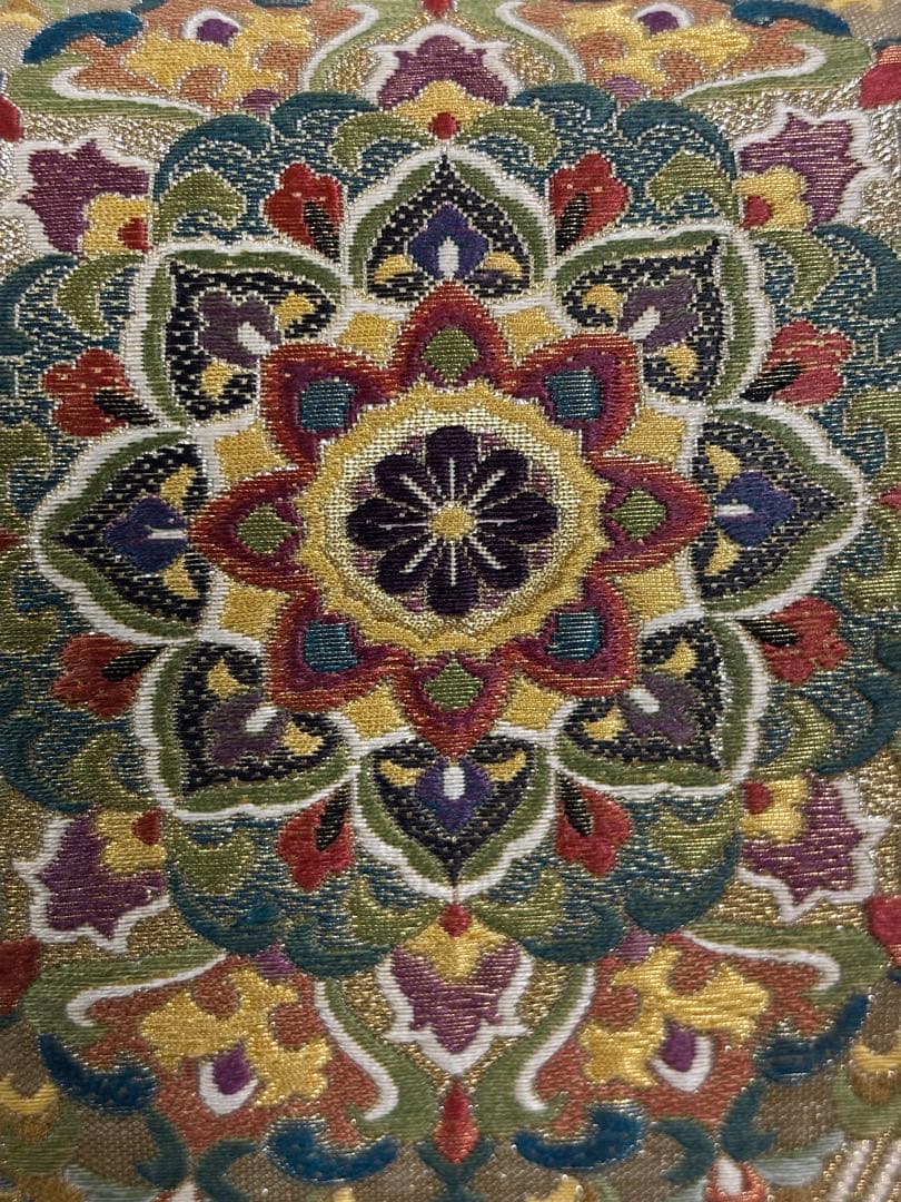 和装用草履バッグセット　金　正絹　正倉院模様　刺繍　多色使い　成人式　未使用品