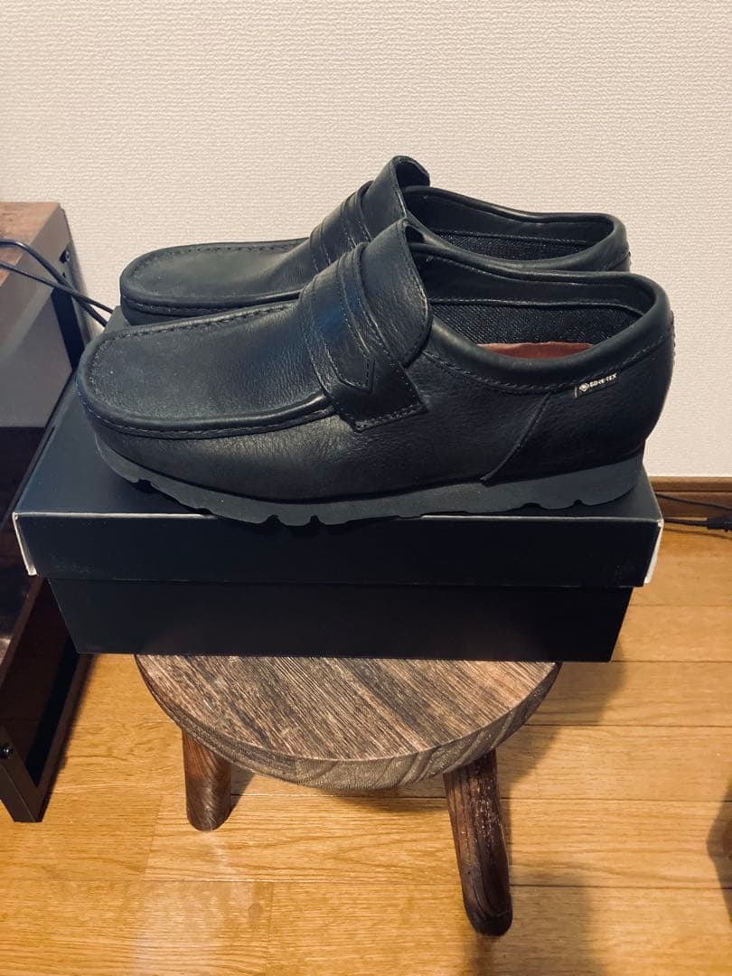 Clarks WallaLoaferGTX ブラックレザー／ゴアテックス
