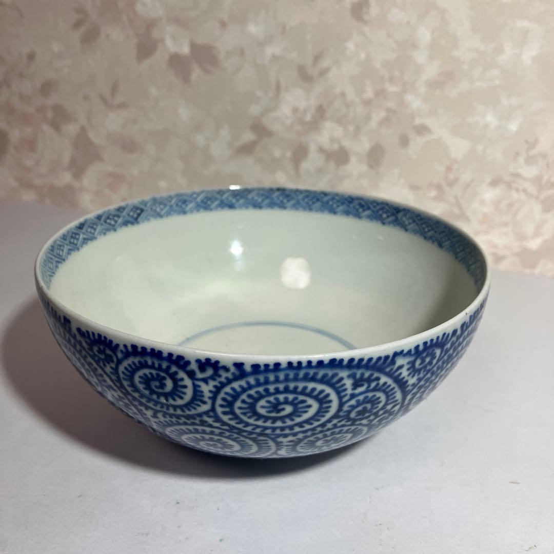 古伊万里染付蛸唐草文磁器中鉢