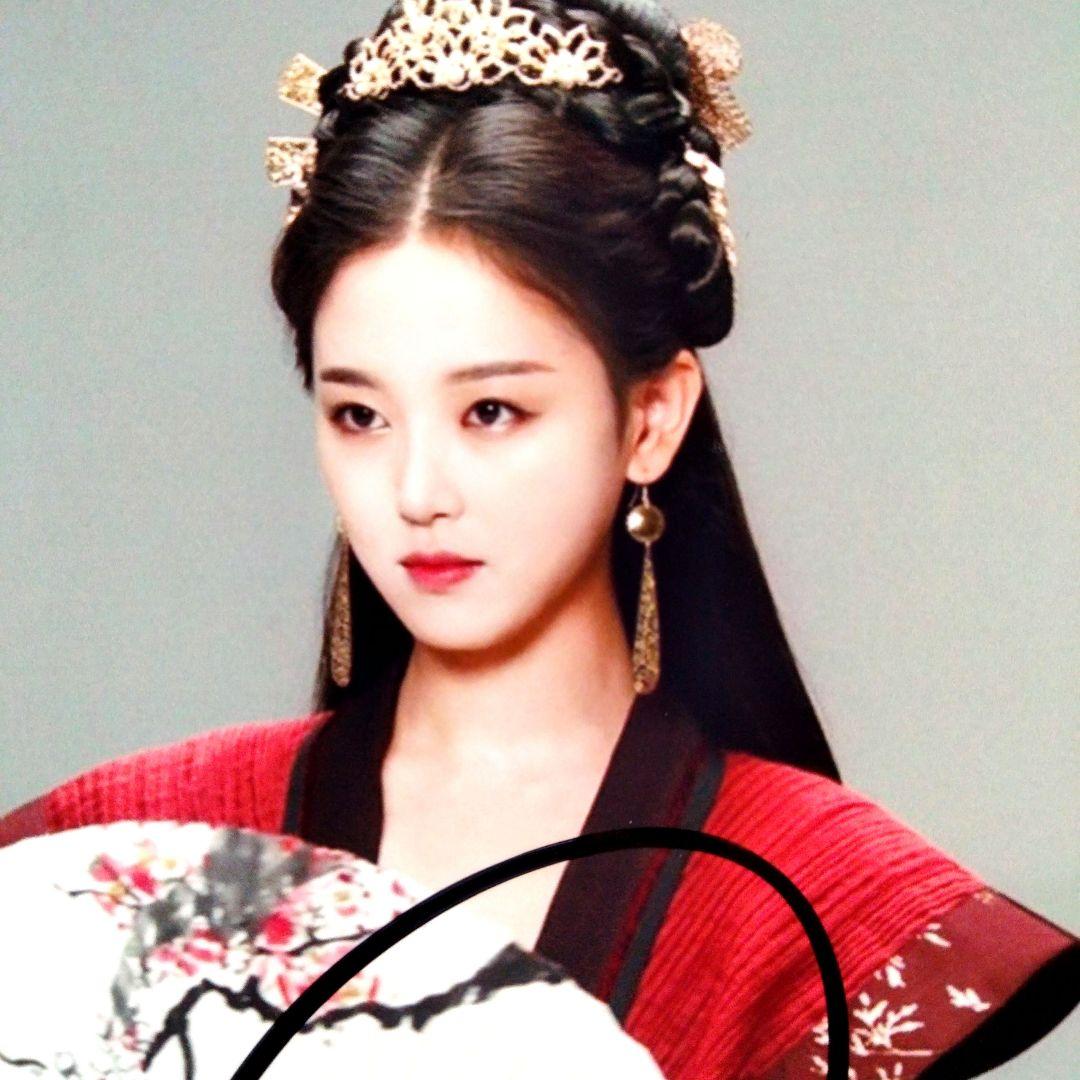 カン・ハンナ直筆サイン入り2Lサイズ写真…麗〜花萌ゆる8人の皇子たち