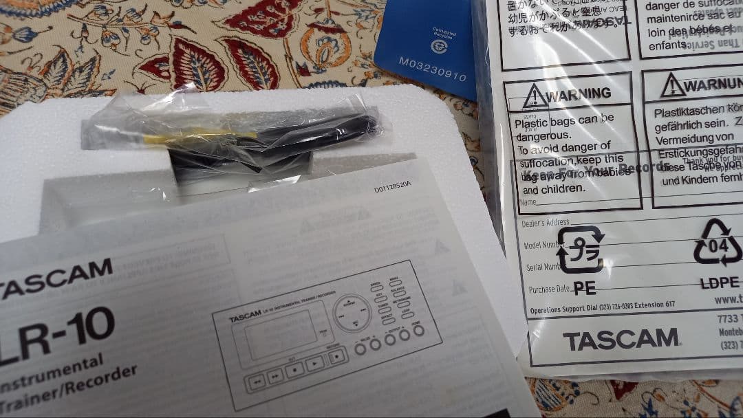 TASCAM LR-10 楽器トレーナー・レコーダー