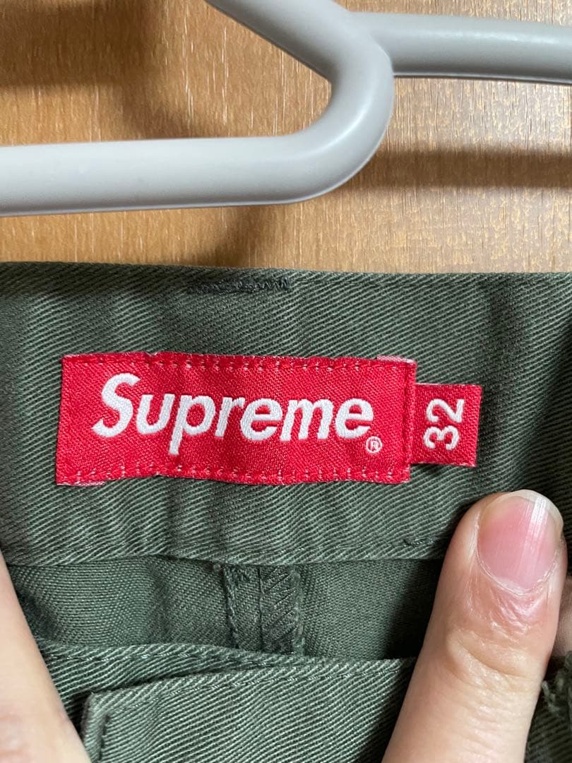 【値下げ】supremeシュプリーム チノパン　32