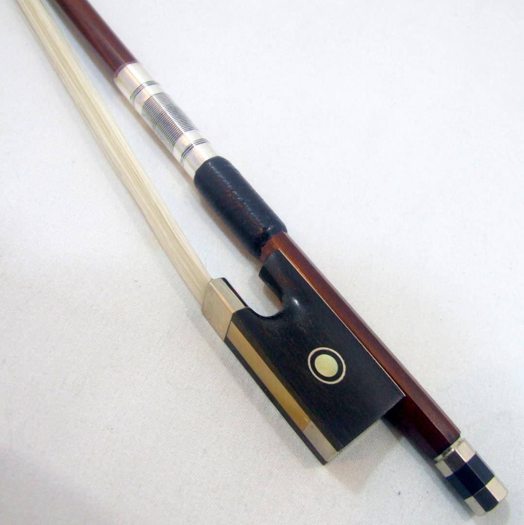 鈴木バイオリン 1/8 No230 2009年 未使用弓 ケース メンテ済み