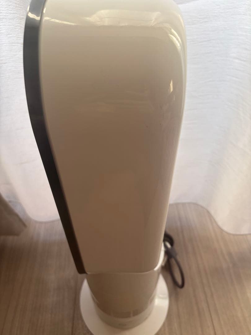dyson Hot+Cool 扇風機　AM09 2022年購入