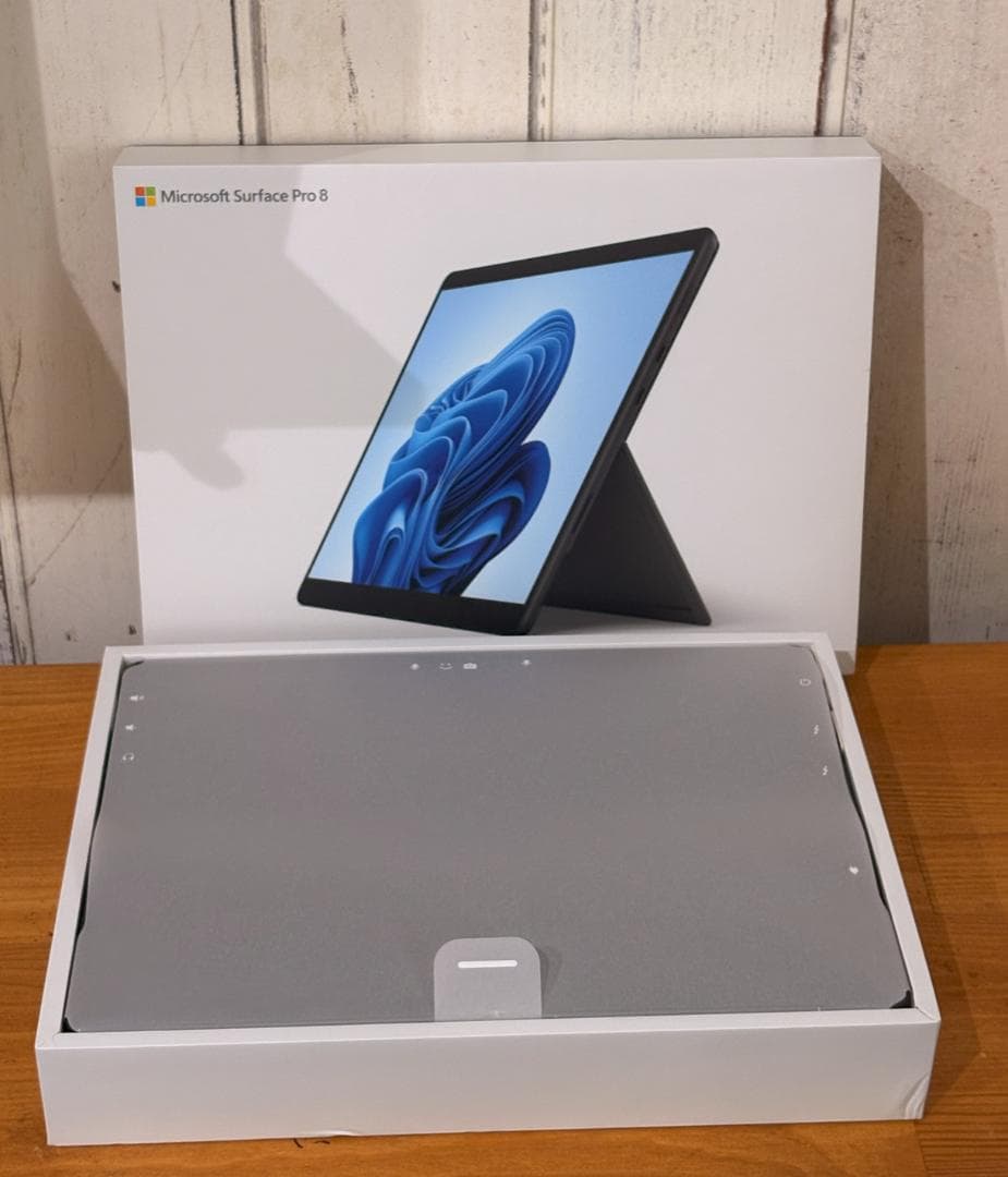 Surface Pro8 Corei7_16GB_256GB_ペン、キーボード付