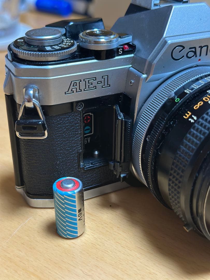 Canon AE-1 フィルムカメラ 50mm F1.8レンズ付き