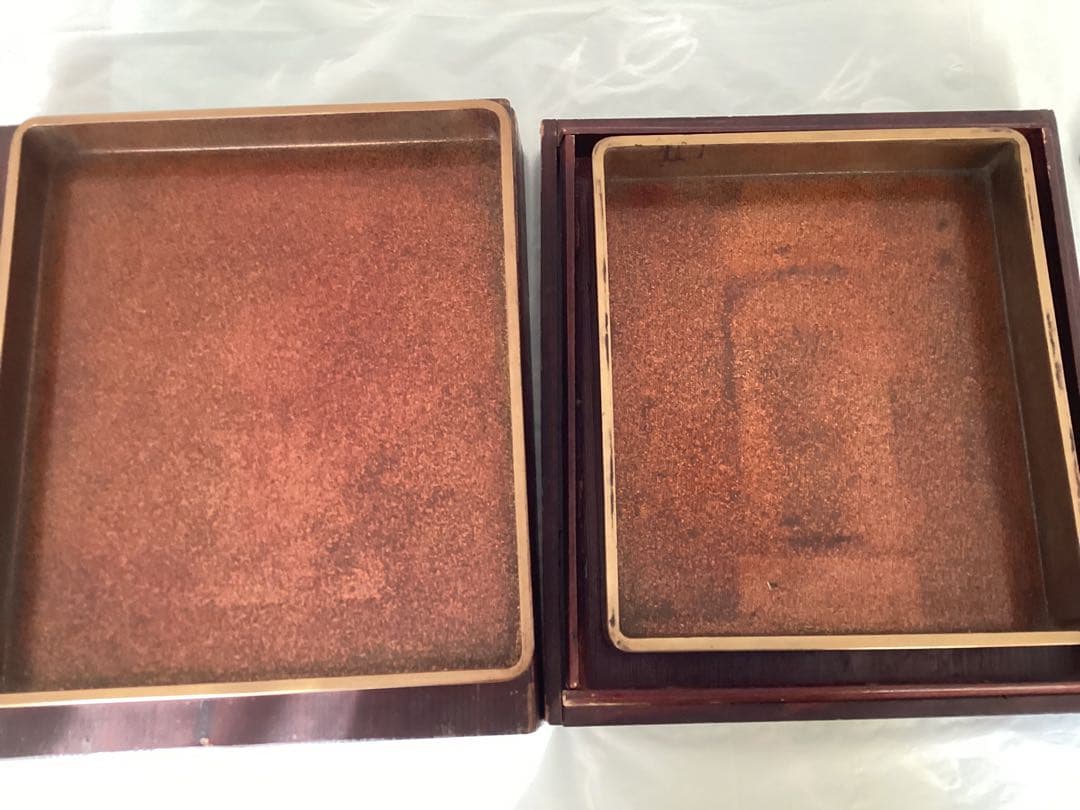 漆塗文箱 五葉松と橘花の金蒔絵　梨子漆塗　硯石・水滴付　硯箱　アンティーク　木箱