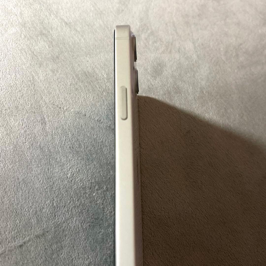 【動作良好】Apple iPhone 13 ホワイト本体