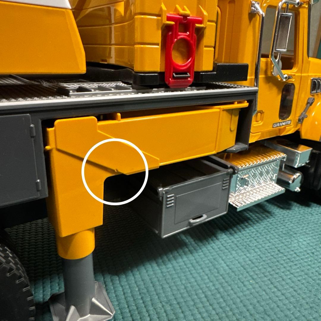 き*ん様 ブルーダー　MACK LHクレーン車