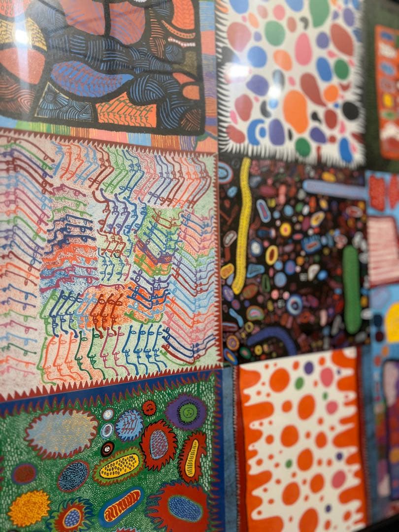 草間彌生アートポスターフレーム付き