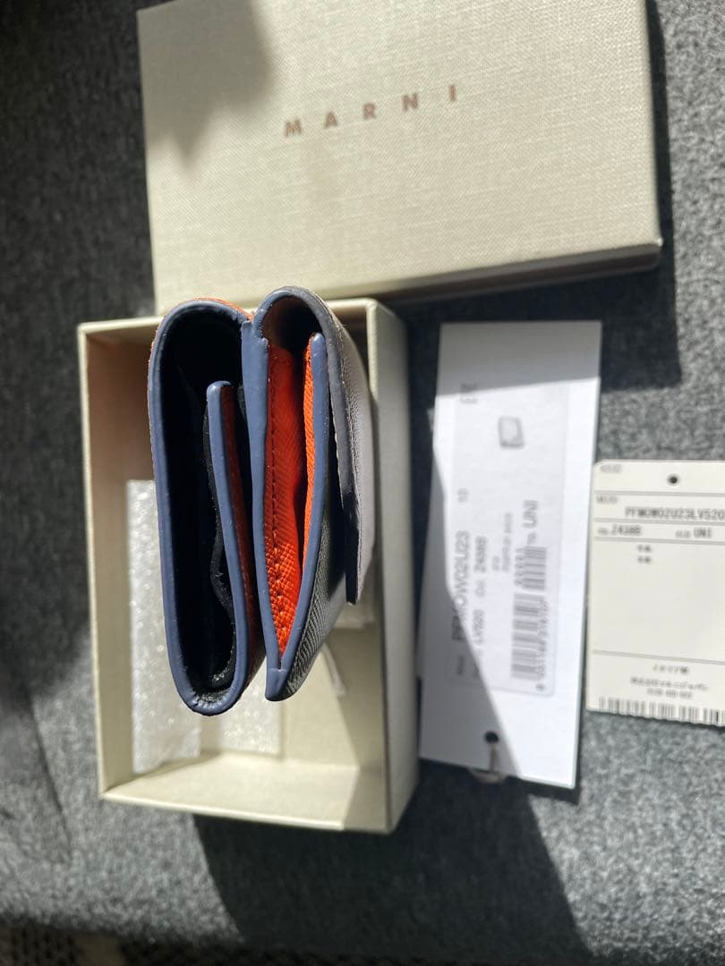 お値下げ最終★早い者勝ち★MARNI 三つ折り財布 ベージュ/グリーン