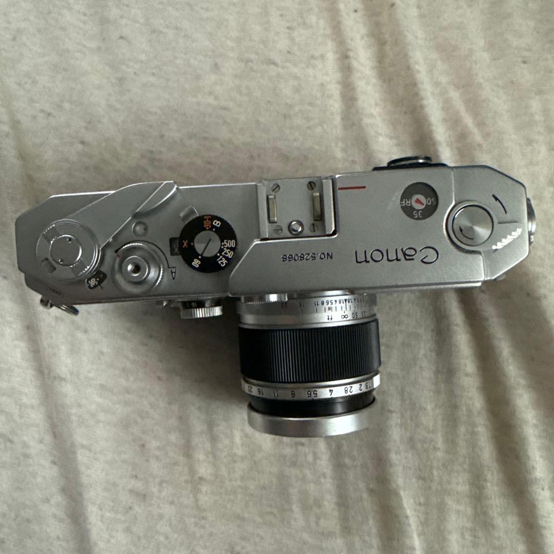 canon カメラ　カバーあり