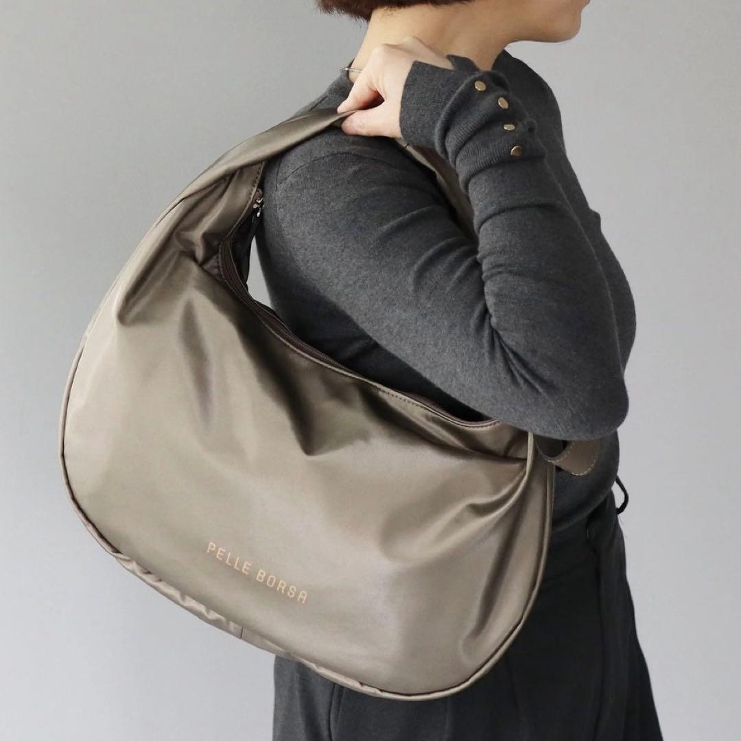 【新品同様】PELLE BORSA ペレボルサ チアーズ ラウンドトートバッグ