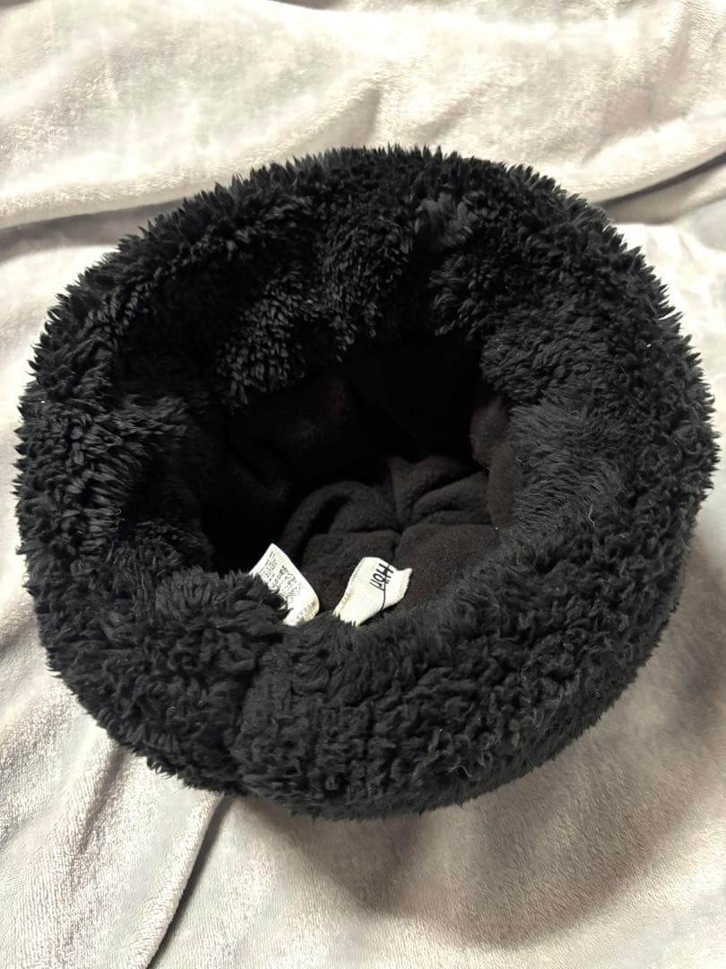 新品◆Edwina Horl ボア ニット帽 キャップ 未使用 エドウィナホール