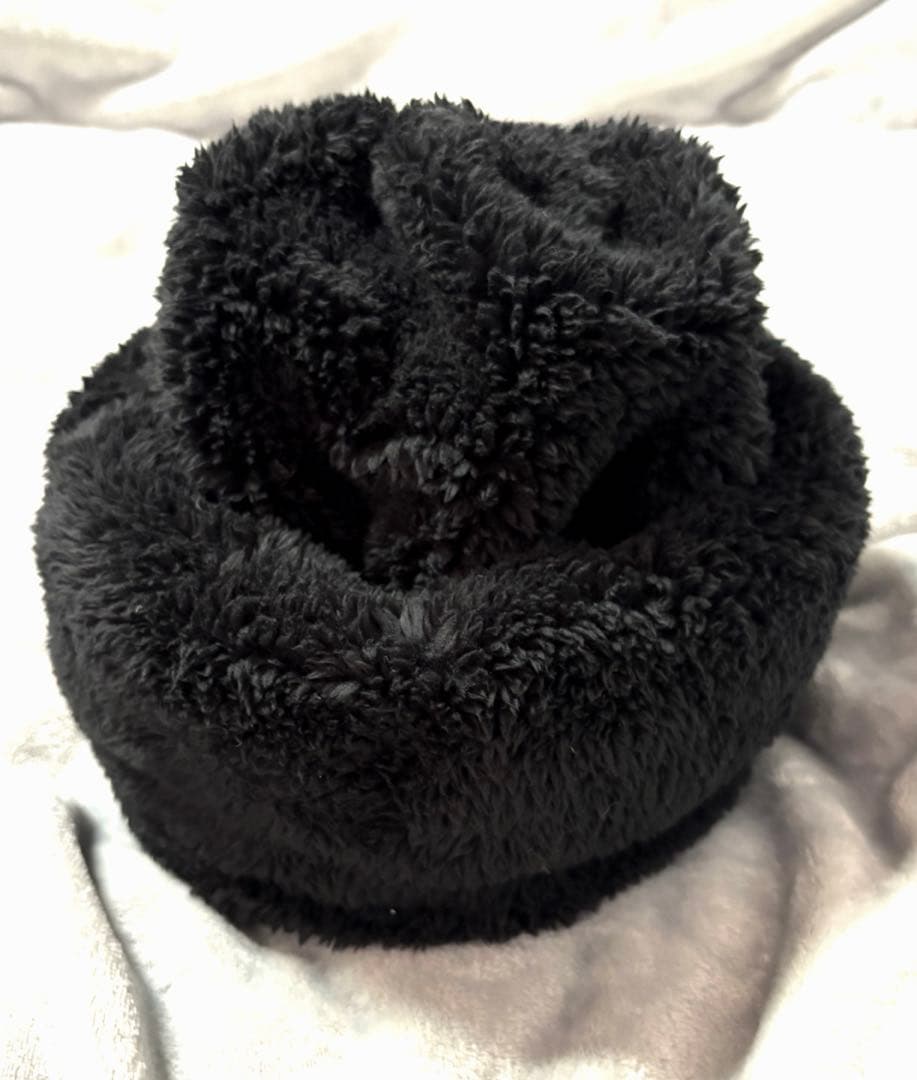 新品◆Edwina Horl ボア ニット帽 キャップ 未使用 エドウィナホール