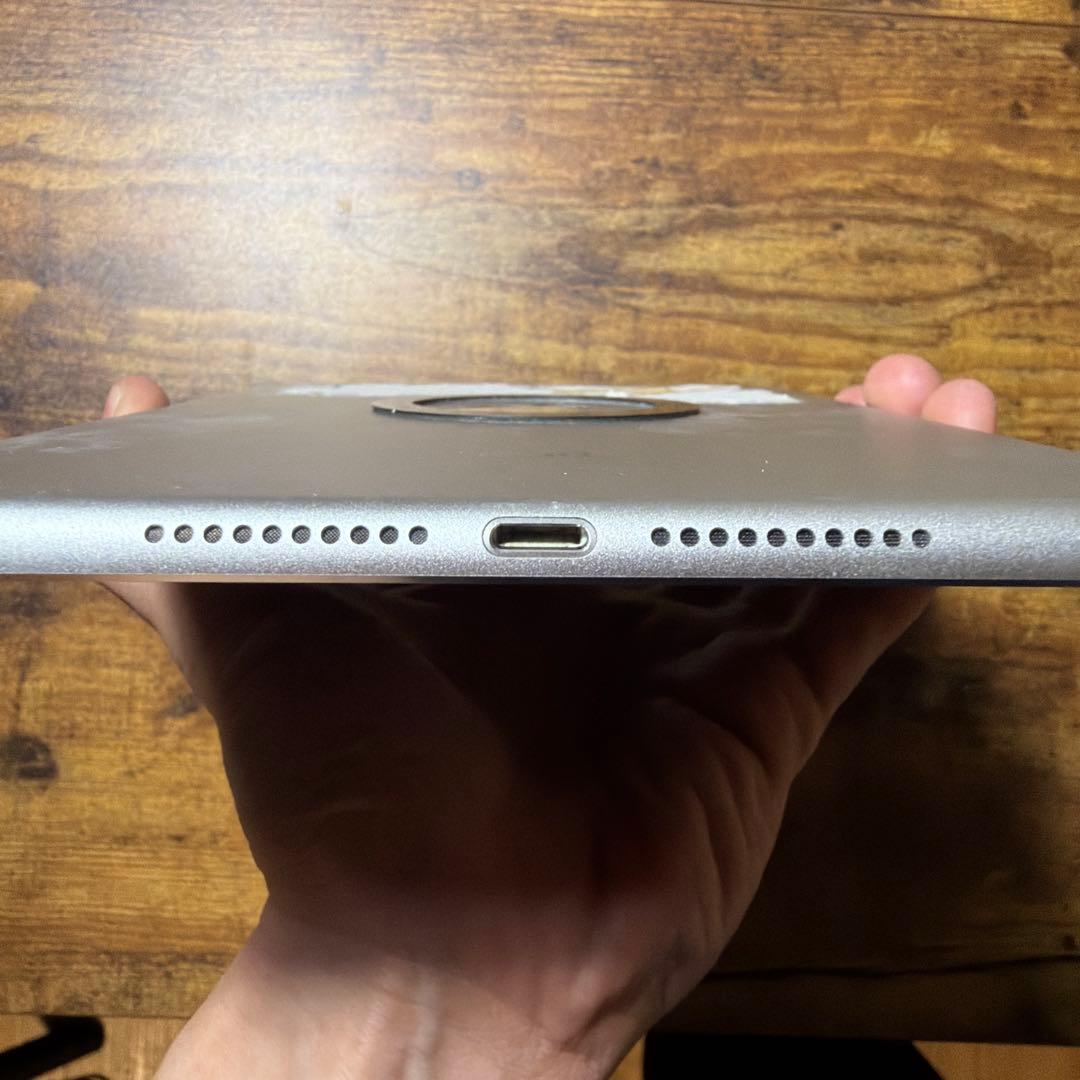 iPad mini 4 128GB シルバー