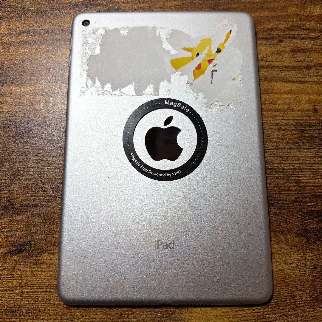 iPad mini 4 128GB シルバー