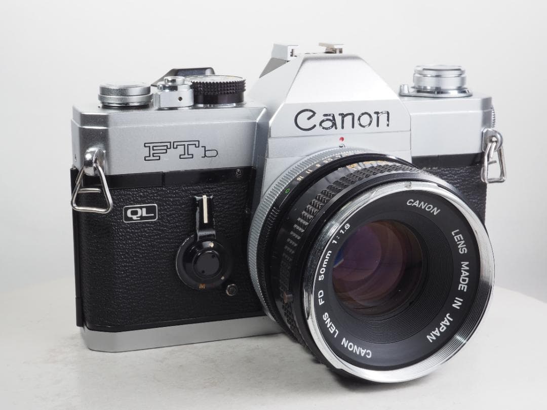 キャノンCanon FTb-N シルバー & FD 50mm F1.8 .#24
