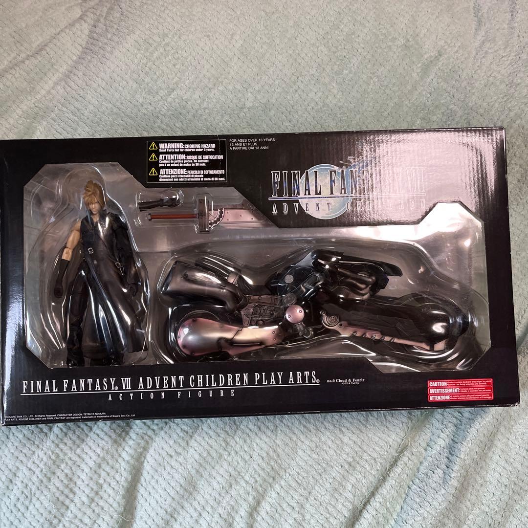 FINAL FANTASY VII クラウド・ストライフ フィギュア
