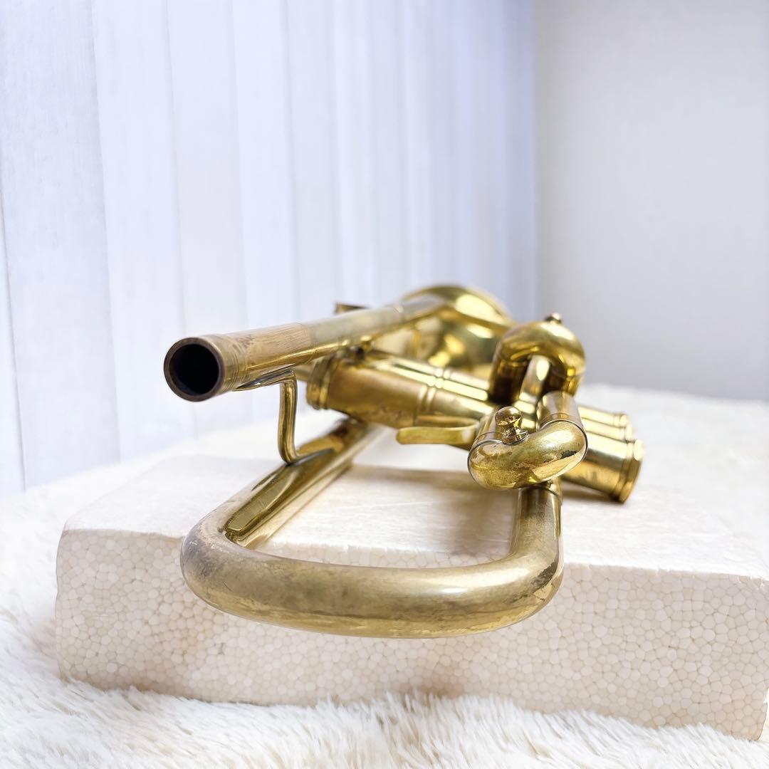 V.S. Wasser's Sohne トランペット B♭ マウスピース付き