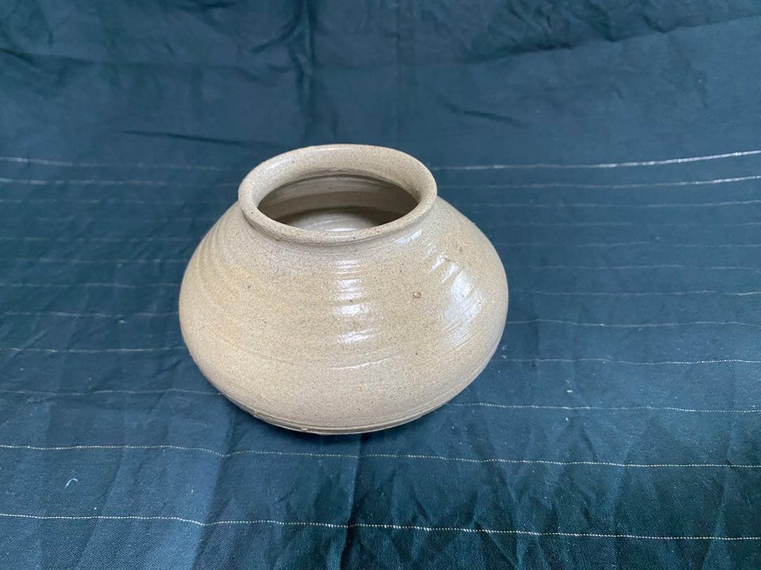 李朝　そろばん型壺