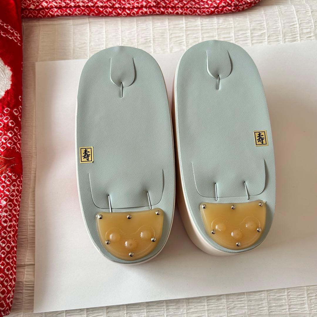 七五三 3歳 総絞り 着物 正絹 被布 三歳 赤 草履 753 金駒刺繍 赤白