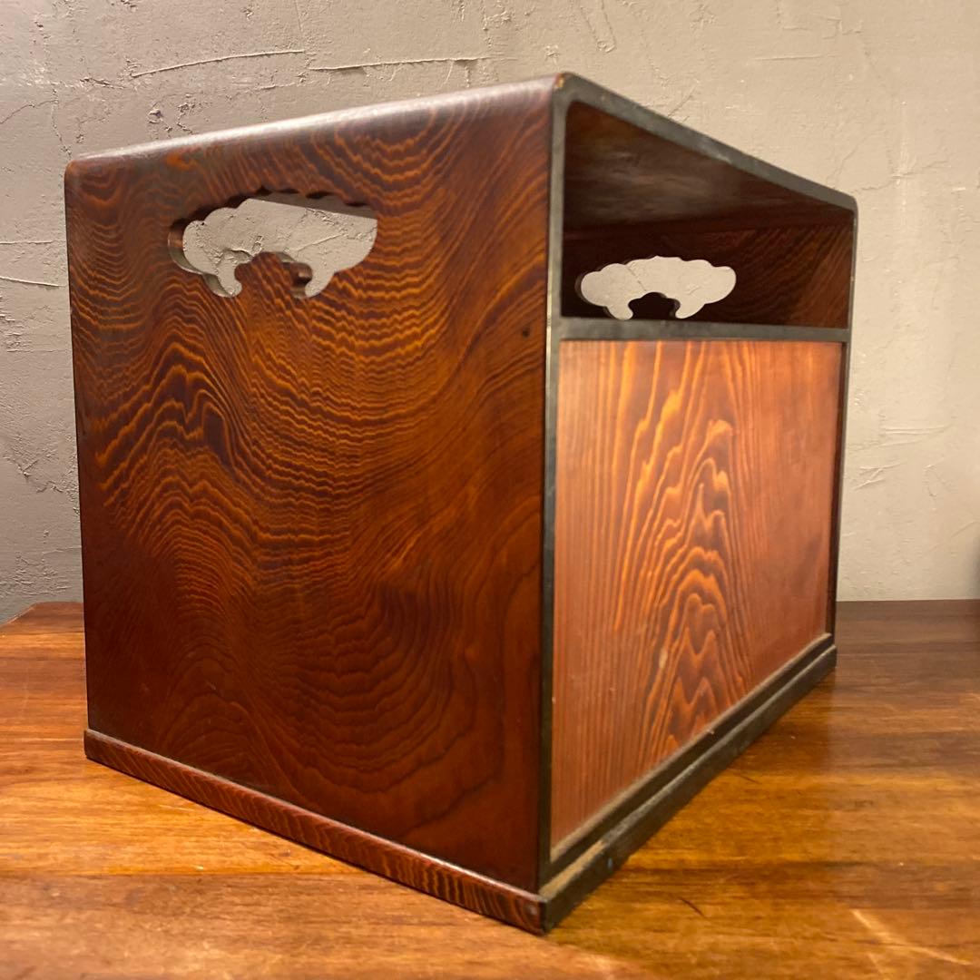 時代物 飾り棚 三つ巴 家紋 骨董品 和家具 古民家 古道具 収納