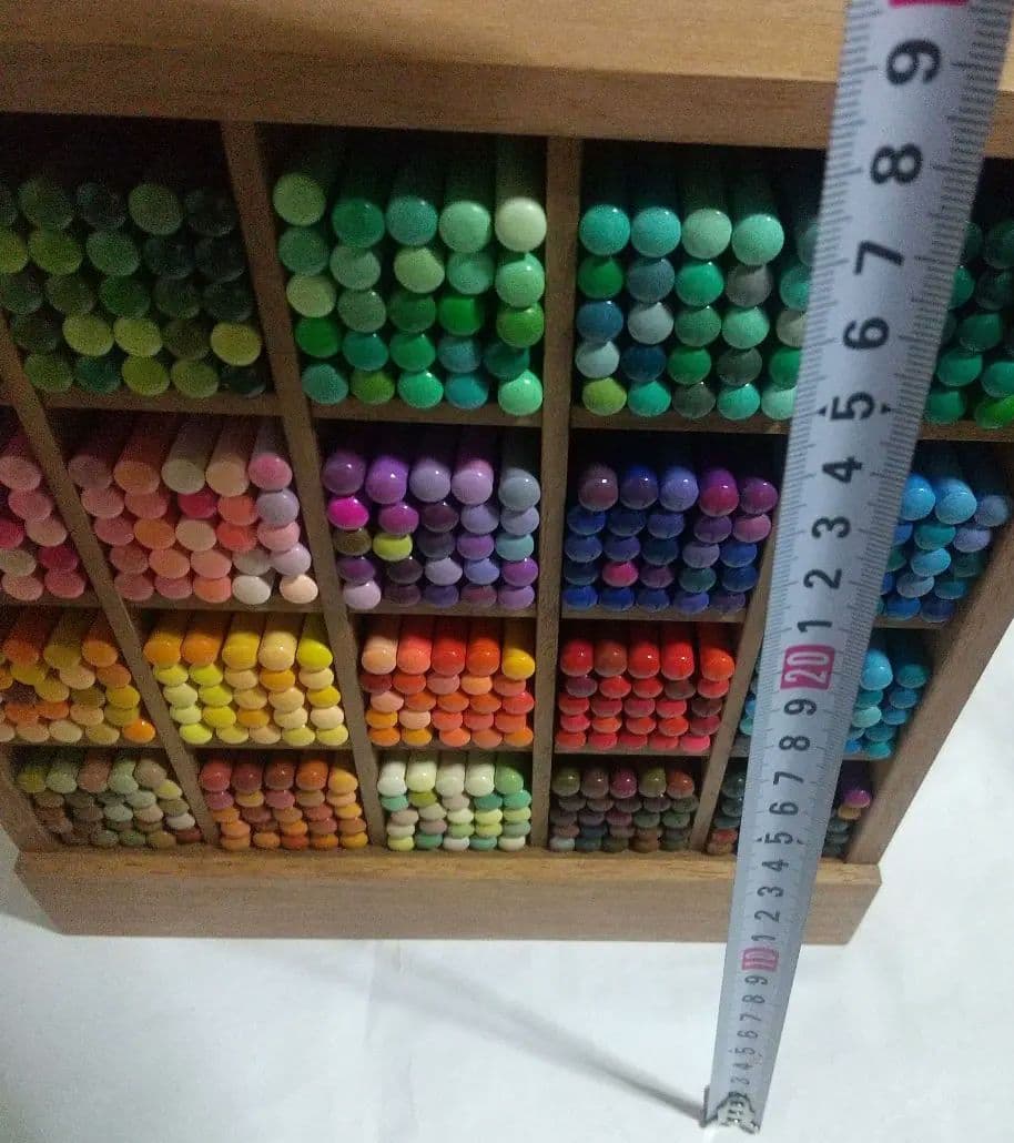 の*中様 収納棚付き　フェリシモ500色 色鉛筆